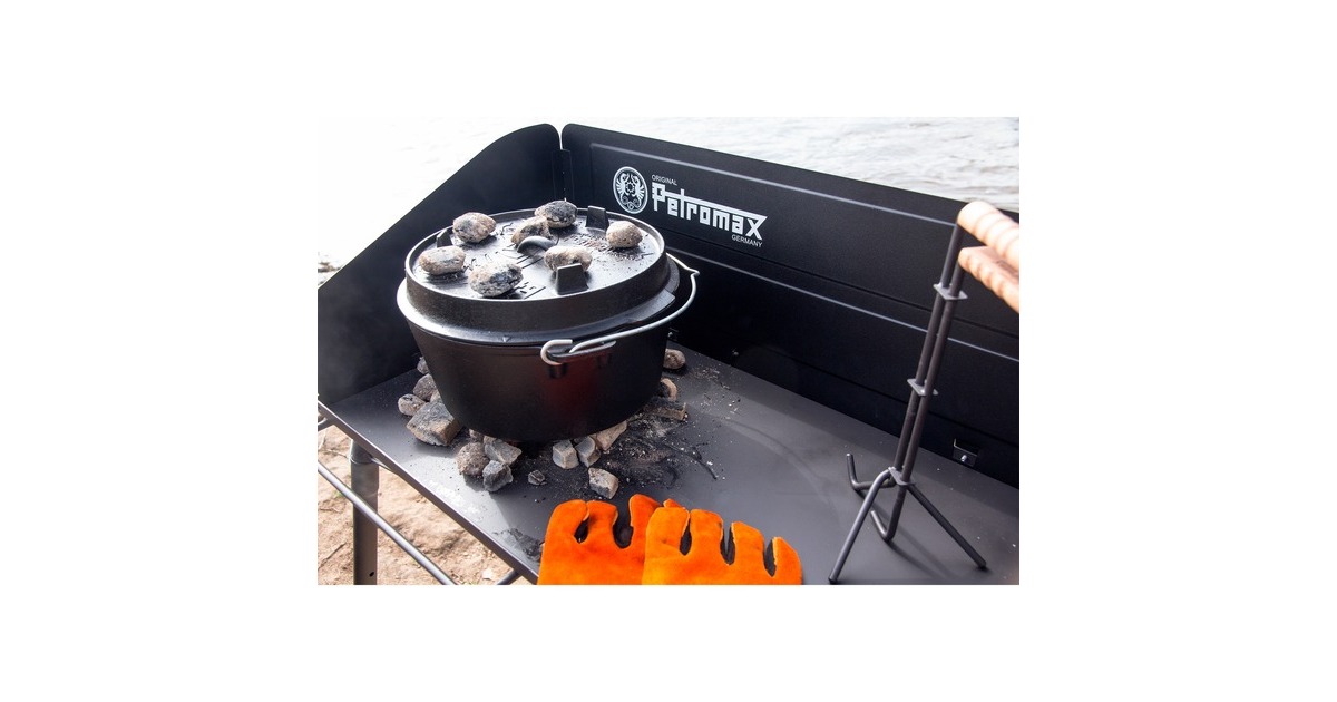 Petromax Dutch Oven Table