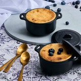 Victoria Mini Cocotte 0,22 liter bak-/braadpan Zwart